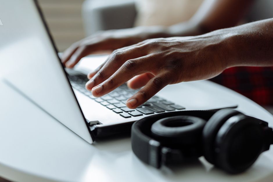 Trascrizione audio in testo gratis: fin dove arrivi senza pagare
